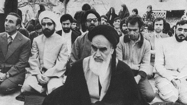 امام خمینی (ره) به روحانی چرا و چقدر پول داد؟