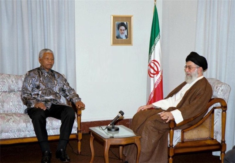 ماجرای دیدار غیر رسمی ماندلا با رهبر انقلاب که تا کنون منتشر نشده است +عکسنوشته