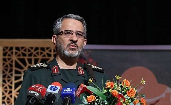راهبرد اساسی بسیج تقویت روحیه جهادی و خدمت به مردم است/مردم به سپاه اعتماد و اطمینان دارند