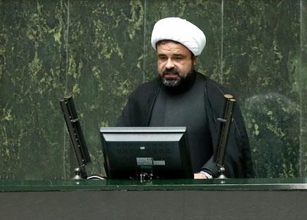 خدری: وقت تذکر قابل واگذاری نیست/ پزشکیان: این مسئله را خیلی جدی نگیرید!
