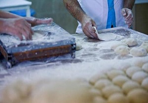 میزان سهمیه آرد نانوایی‌های آزاد پز در اردبیل افزایش یافت