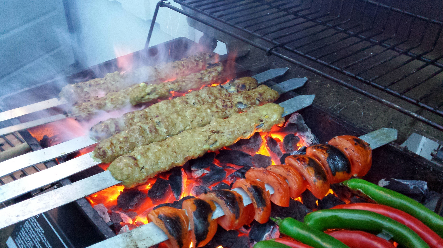 قیمت پایین غذاها نشان از اشکال در تهیه این مواد غذایی دارد/ تیم&zwnj;های بازرسی به طور مداوم از مراکز بازدید می&zwnj;کنند