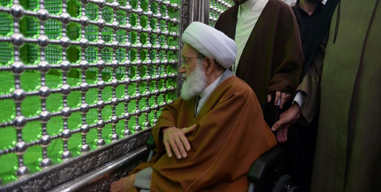 حضور شیخ عیسی قاسم در حرم مطهر امام خمینی (ره)