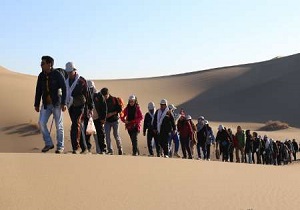 برگزاری همایش کویرنوردی ورزشکاران صنعت آب و برق کشور در بیرجند