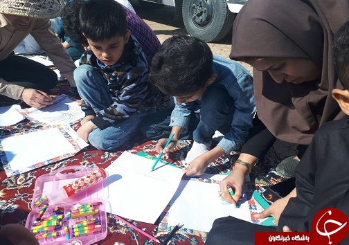 حضور کتابخانه&zwnj;های سیار کانون پرورش فکری کودکان و نوجوان خوزستان درمنیوحی