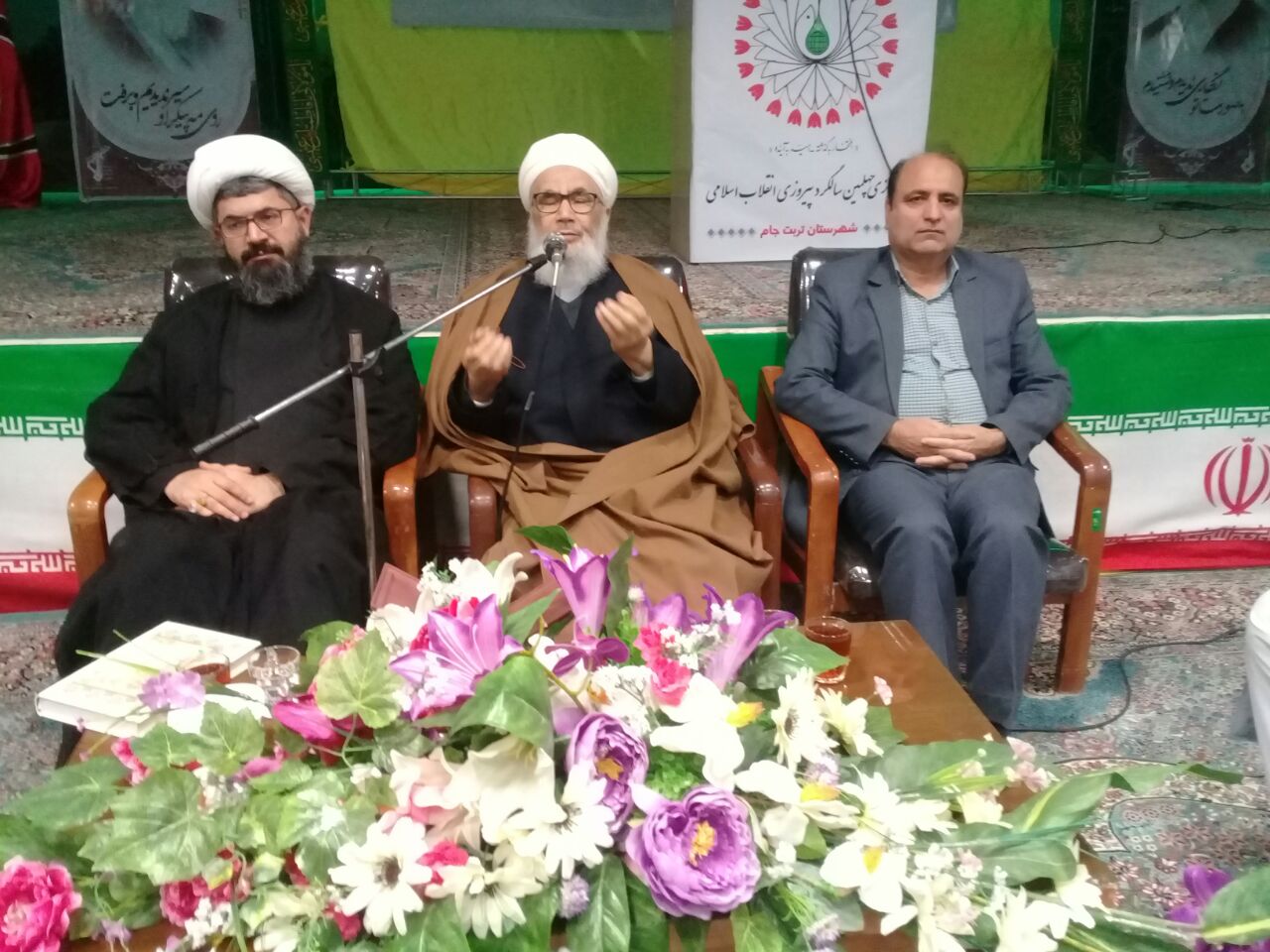 راهپیمایی ۲۲ بهمن امسال با حضور گسترده مردم تماشایی خواهد بود