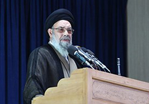دشمنان در داخل و خارج، از همان اول برای انقلاب دشمنی می‌کرده‌اند