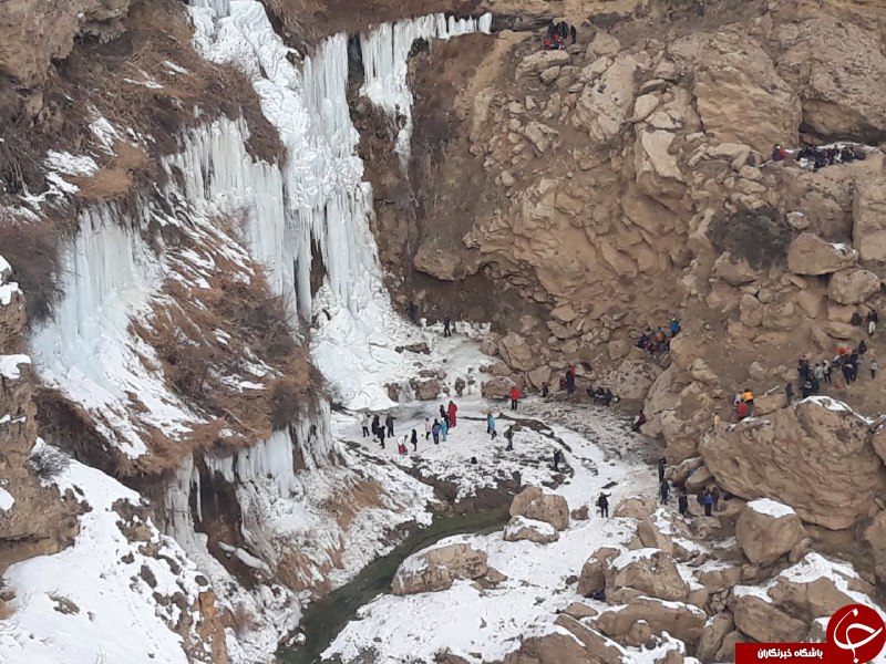 تصویری دیدنی از آبشار یخ&zwnj;زده 