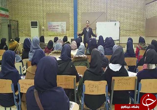 حضور بیش از ۲۰۰ دانش آموز در کارگاه های آموزشی جشنواره نوجوان سالم ناحیه یک اهواز