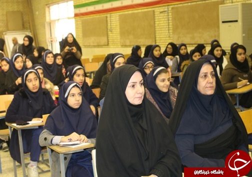 حضور بیش از ۲۰۰ دانش آموز در کارگاه های آموزشی جشنواره نوجوان سالم ناحیه یک اهواز