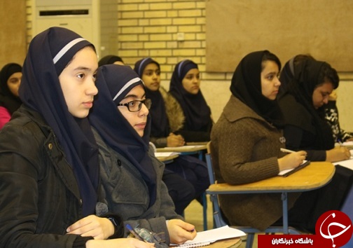 حضور بیش از ۲۰۰ دانش آموز در کارگاه های آموزشی جشنواره نوجوان سالم ناحیه یک اهواز
