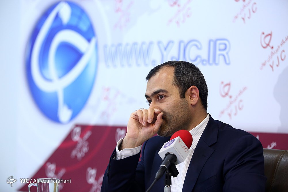 کار در هاروارد و کمبریج را رها کردند و به کشور بازگشتند/ مهاجرت معکوس هزار فارغ&zwnj;التحصیل از صد دانشگاه برتر جهان به داخل / رسانه&zwnj;های خارجی انگشت به دهان در برابر بازگشت جوانان ایرانی به کشور ماندند/ متخصصان توانمند ایرانی در حال بازگشت به کشور خود