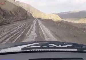 وضعیت نامناسب جاده روستای "کهنه جلگه" + فیلم