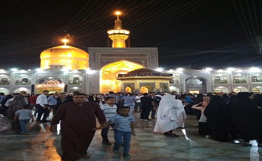 وقتی عشق اهل بیت (ع) در دل خانمی راننده می&zwnj;نشیند+ تصاویر