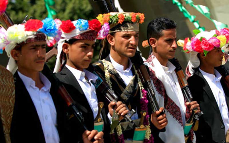 جشن ازدواج دسته جمعی فرزندان شهدا در یمن+تصاویر