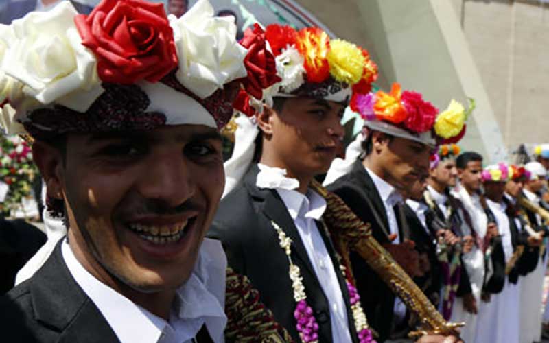 جشن ازدواج دسته جمعی فرزندان شهدا در یمن+تصاویر
