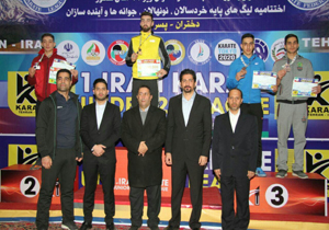 ورزشکار میاندوآبی صاحب مدال طلای مسابقات کاراته شد
