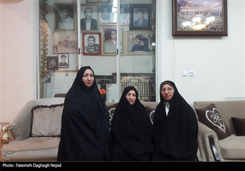 گفتوگوی خواندنی با امالبنین دفاع مقدس/ روایتی از شهادت ۳ برادر + تصاویر گفتوگوی خواندنی با امالبنین دفاع مقدس/ روایتی از شهادت ۳ برادر + تصاویر