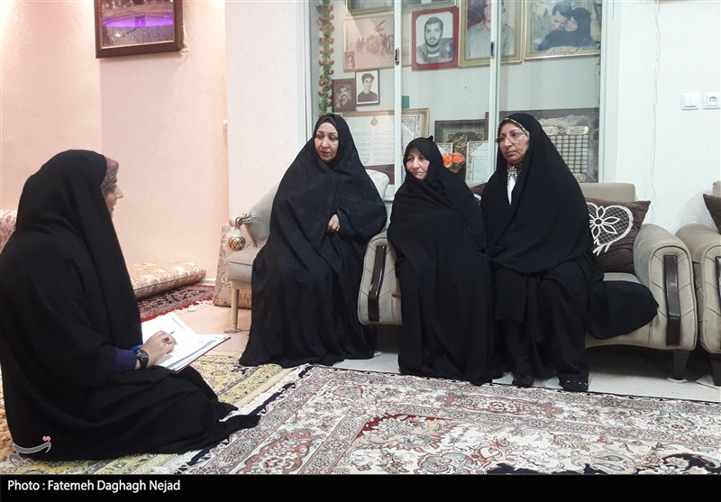 گفتوگوی خواندنی با امالبنین دفاع مقدس/ روایتی از شهادت ۳ برادر + تصاویر گفتوگوی خواندنی با امالبنین دفاع مقدس/ روایتی از شهادت ۳ برادر + تصاویر