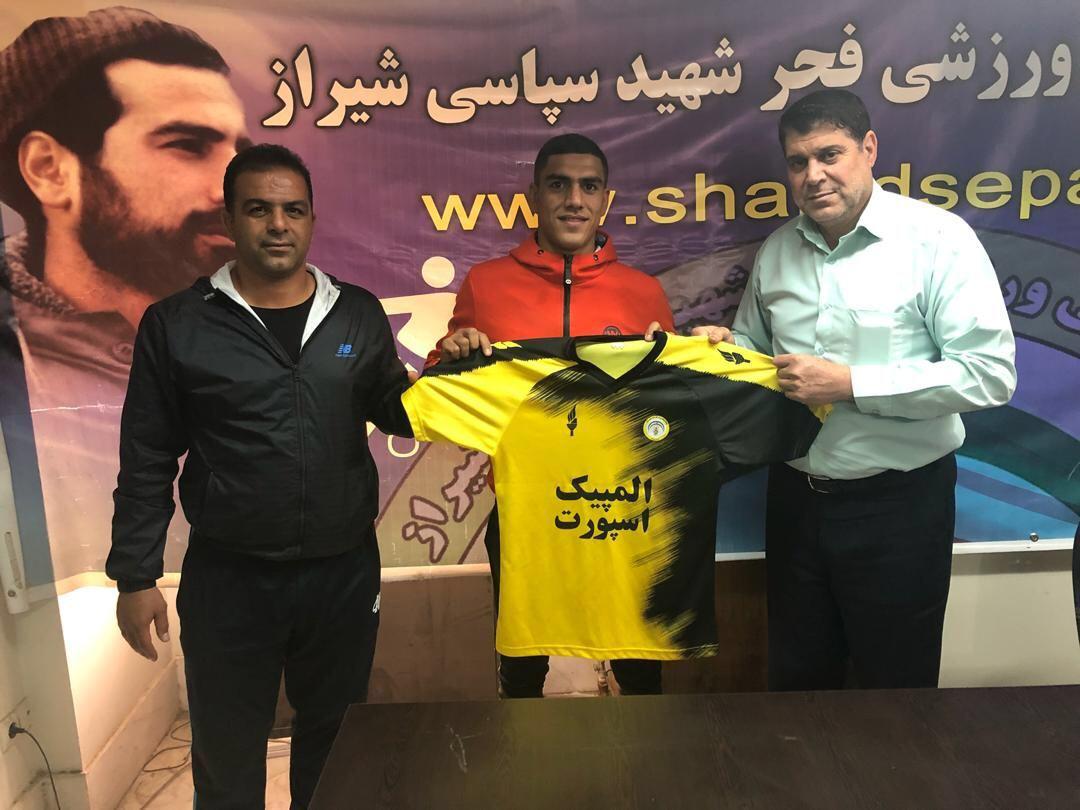 مهاجم سابق پیکان در فجر