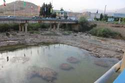 ورود فاضلاب بیمارستان یاسوج به رودخانه بشار/ فاجعه زیست محیطی در انتظار مادرکارون