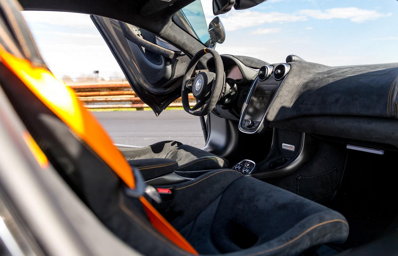 مکلارن 600LT با تیونینگ شرکت هنسی +تصاویر