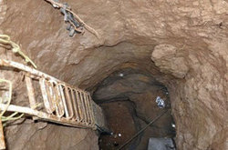 حفاری چاه‌های نفتی در اوج گرمای خوزستان + فیلم