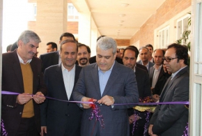 افتتاح پژوهشکده دارویی با حضور معاون رئیس جمهور