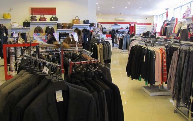 کاهش ۴ میلیون دلاری واردات پوشاک/ورود پوشاک، کیف و کفش از مناطق آزاد ممنوع است