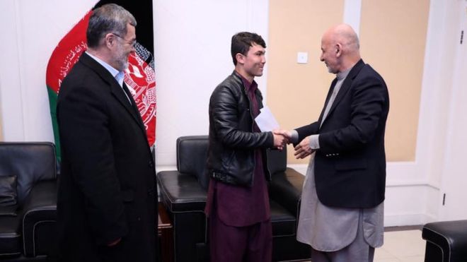 اعتراضات فیسبوکی نتیجه داد؛&zwnj; دانشجوی هزاره به دانشگاه می رود