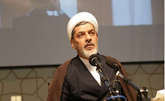 دشمنان نظام امروز سعی دارند جوانان را از محبت اهلبیت (ع) دور کنند/ضعف مدیریت، آسیب جدی به حکومت اسلامی وارد می کند