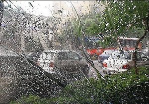 بارش باران تا بعدازظهر امروز ادامه دارد