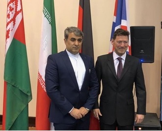 اعطای نشان سازماندهی برتر به پاویون ایران در نمایشگاه ازبکستان/بررسی راهکارهای توسعه بازار صادراتی در ازبکستان