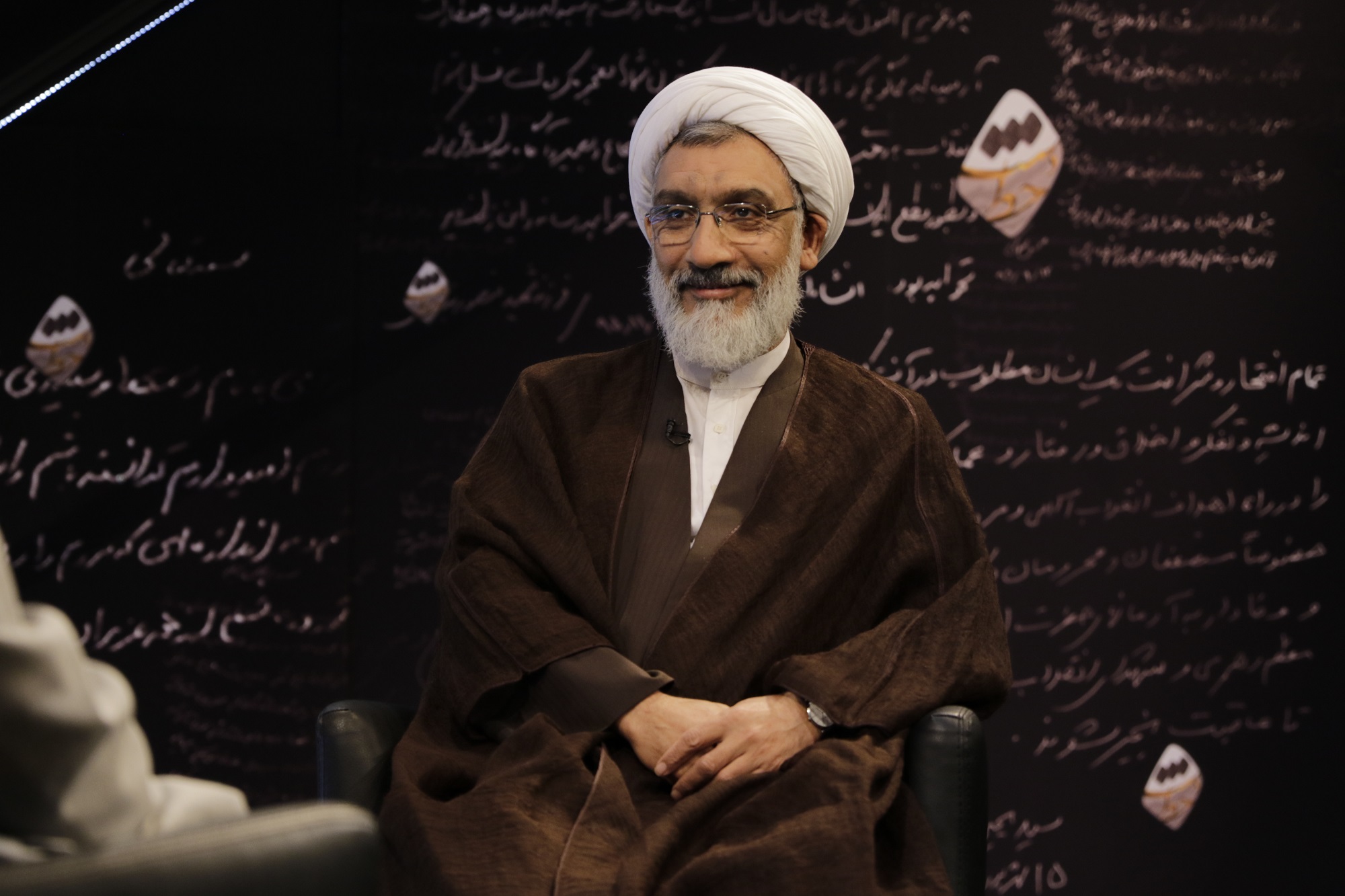 شاید نامزد انتخابات ریاست جمهوری شوم/ ماجرای دو ملاقات رسمی با صدام/ انتشار فایل صوتی جلسه ما با منتظری، خیانت به کشور بود/