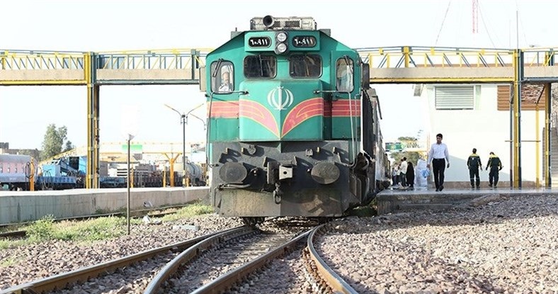 سفر نیمه تمام قطار زاهدان تهران