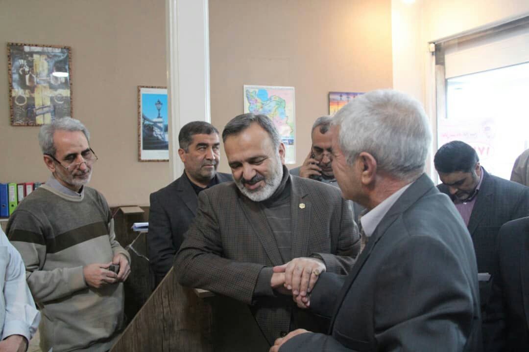 بازدید رئیس سازمان حج و زیارت از روند ثبت نام در کاروان&zwnj;های حج ۹۸