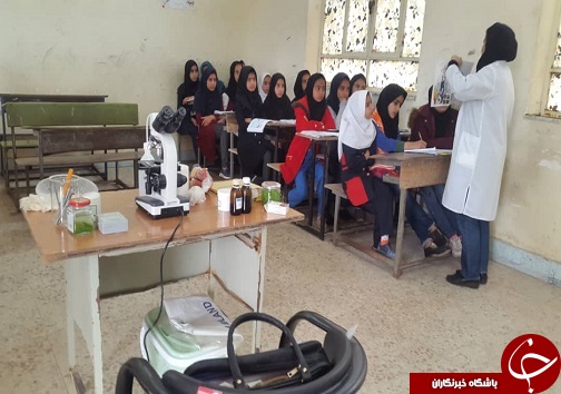 استقرار آزمایشگاه سیار پژوهش سرای فارابی در روستای دب حردان