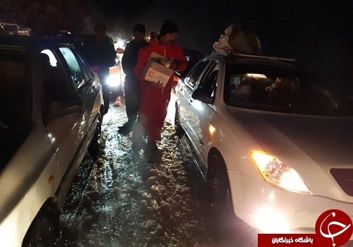نجات یکهزار و ۱۶۰ نفر گرفتار در برف و کولاک محور تاراز - چهارمحال و بختیاری