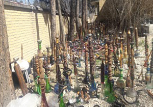 کشف و معدوم سازی قلیان، تنباکو و مواد غذایی فاسد