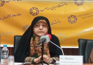 زنان در تمام عرصه‌های اجتماعی جامعه حضوری فعال دارند