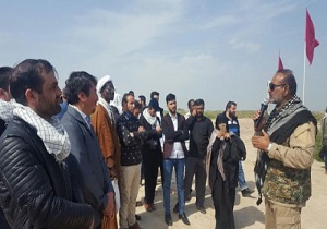 بازدید دانشجویان خارجی از مناطق عملیاتی