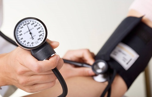 ///