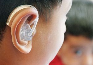 کمک مجلس برای اختصاص بودجه عمل کاشت حلزون