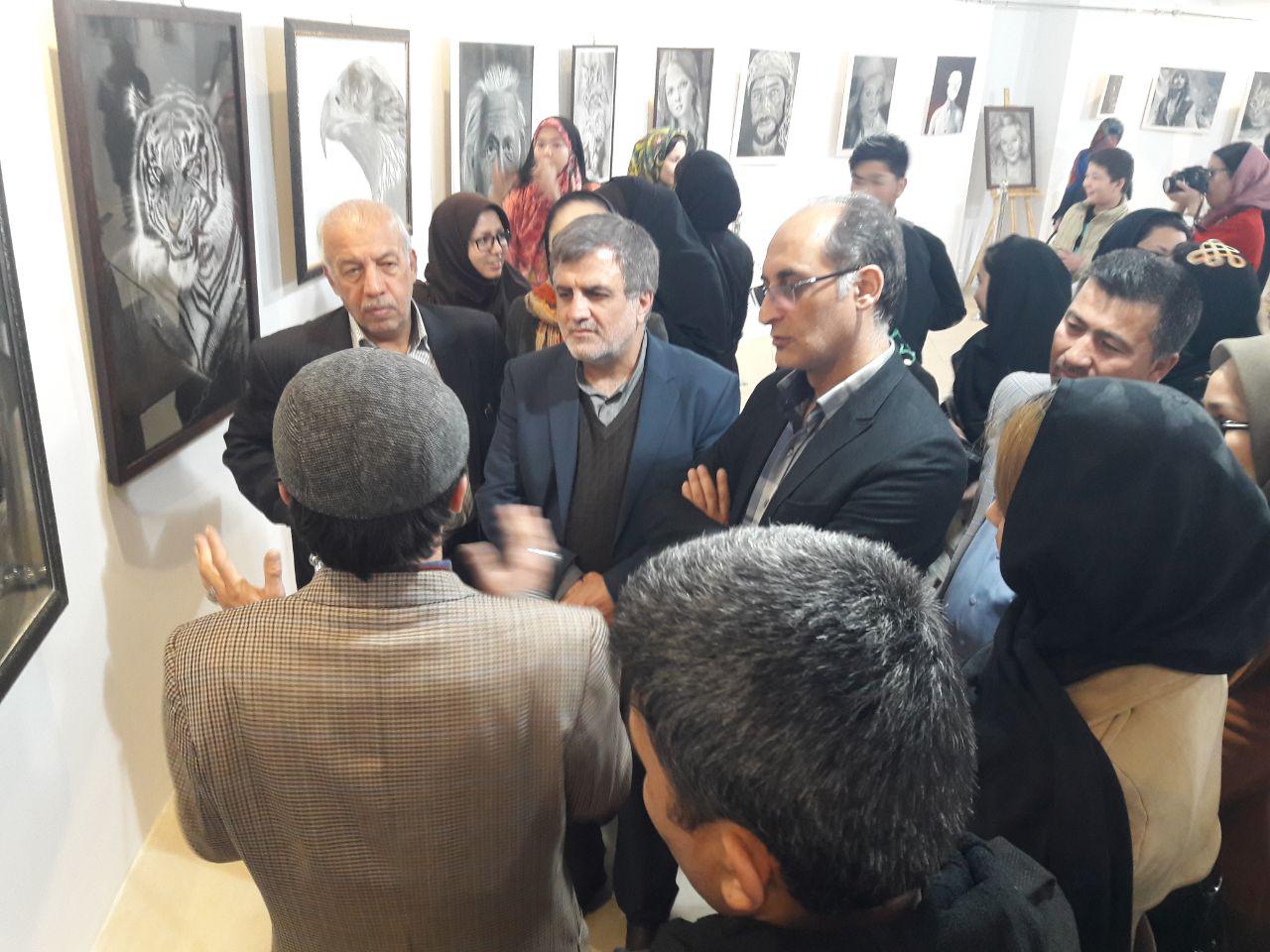 برگزاری نمایشگاه آثار نقاشی هنرمندان مهاجر افغانستانی در تهران