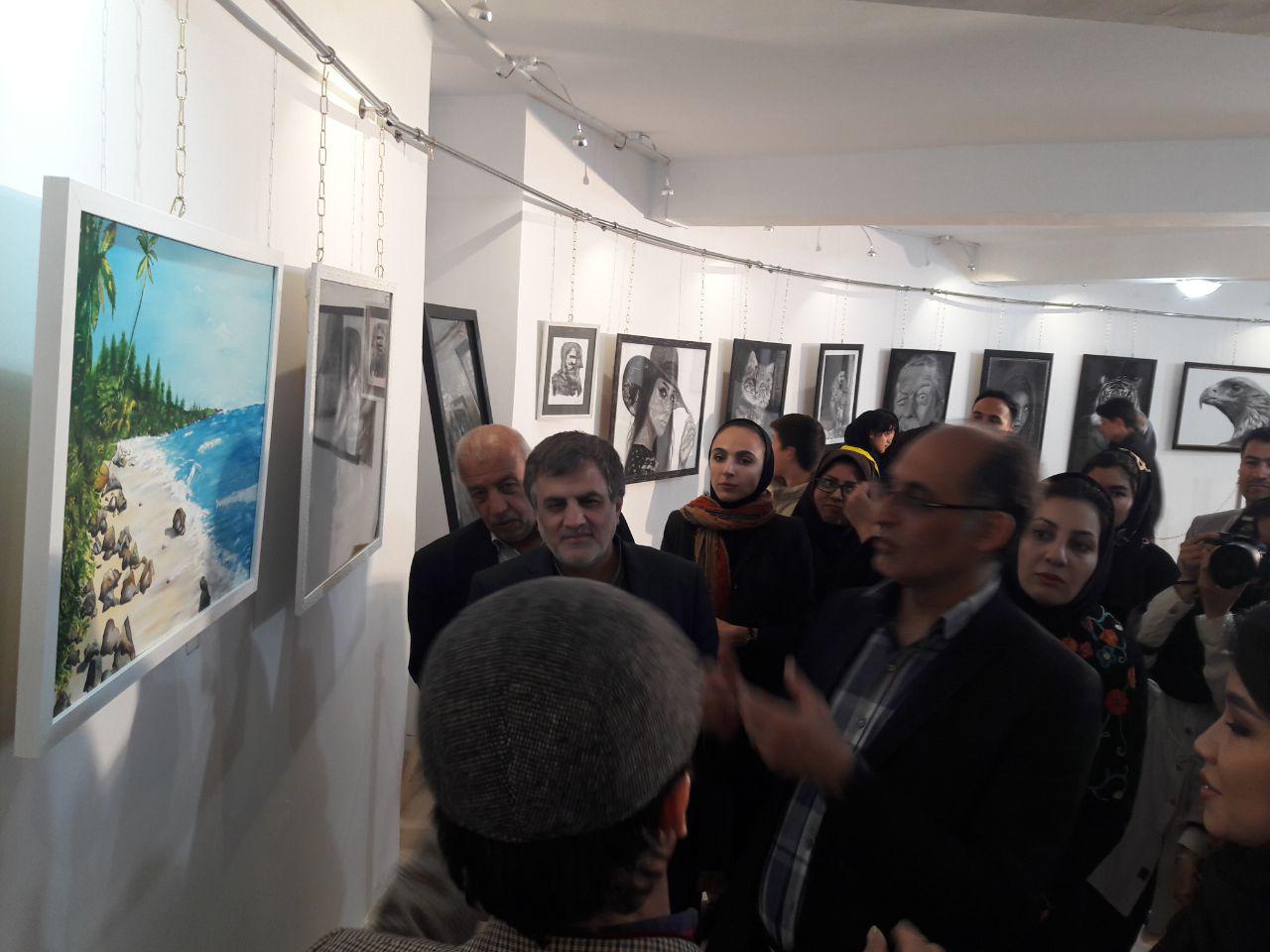 برگزاری نمایشگاه آثار نقاشی هنرمندان مهاجر افغانستانی در تهران