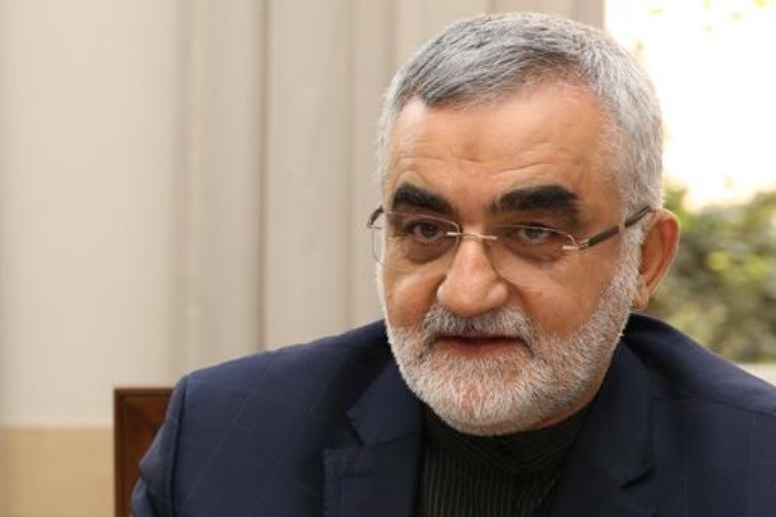 قانون حضور نمایندگان در مجلس را محدود نکرده است/ منتظر تصمیم شورای نگهبان می&zwnj;مانیم