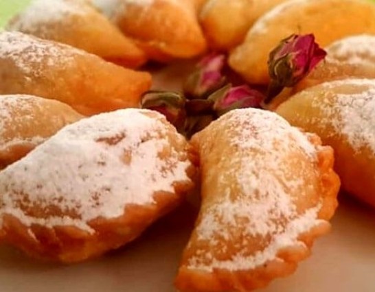 دستور پخت قطاب خانگی؛خوشمزه&zwnj;ترین شیرینی برای پذیرایی عید