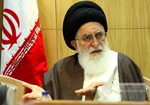 روش های آبیاری قطره ای دنبال شود/باید از استخراج آب از چاه‌های غیرمجاز جلوگیری کنیم