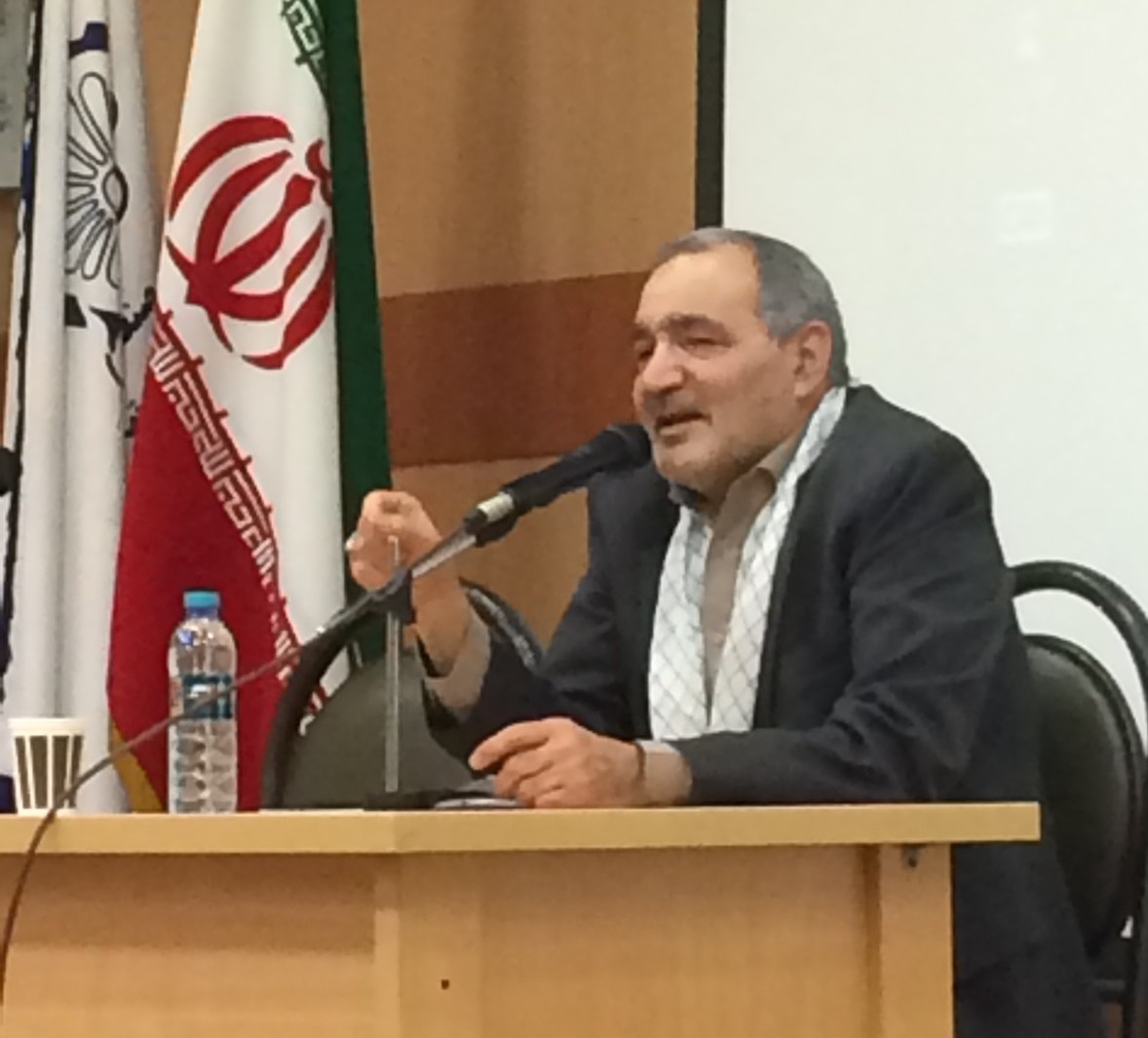 شهید طهرانی مقدم راه برون&zwnj;رفت از شرایط فعلی را ولایتمداری می&zwnj;دانست