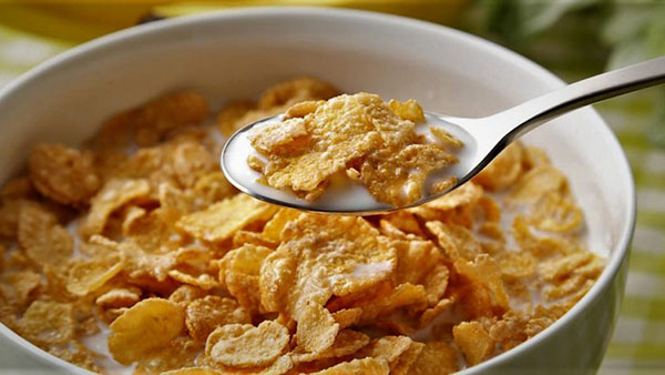 طرز تهیه یک غذای کامل با کورنفلکس طرز تهیه یک غذای کامل با کورنفلکس